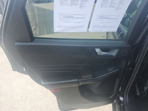 Used 2023 Ford Escape ST-Line Select w/ Tech Pack #2 image 17