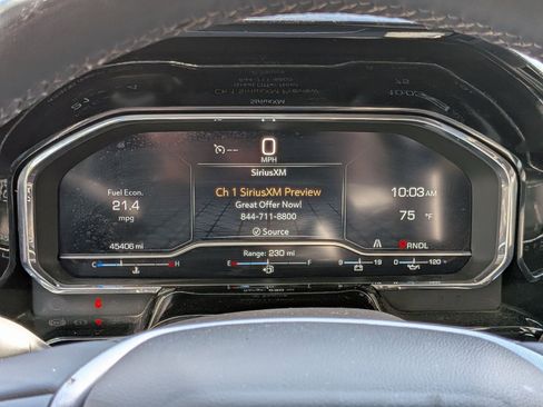 Used 2025 GMC Sierra 1500 SLT image 19