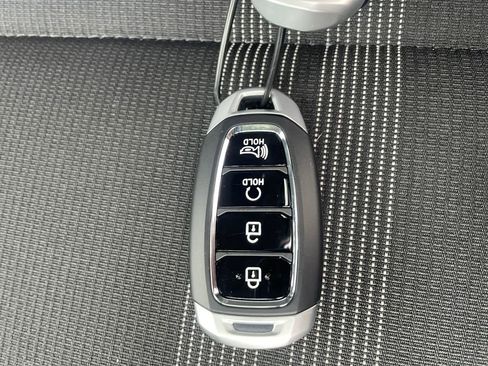 New 2026 Hyundai Venue SEL FWD image 18