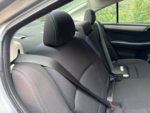Used 2015 Subaru Legacy 2.5i Premium AWD/4WD image 33