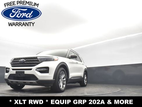 Used 2020 Ford Explorer XLT w/ Equipment Group 202A image 21