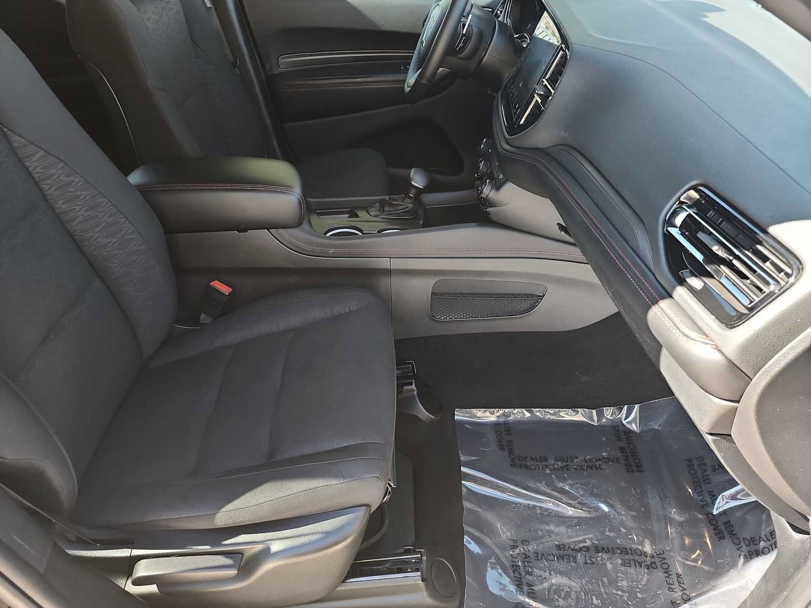 Used 2025 Dodge Durango GT w/ Blacktop Package AWD/4WD image 24