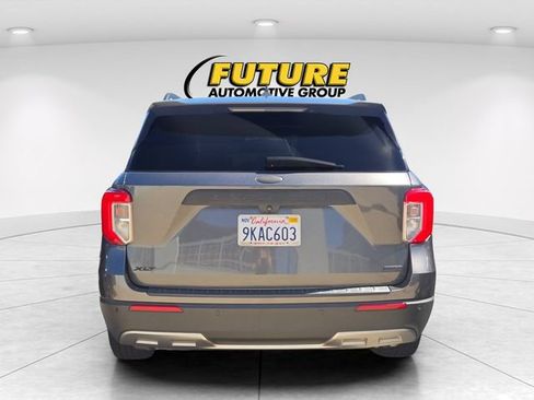 Used 2020 Ford Explorer XLT w/ Equipment Group 202A RWD image 5