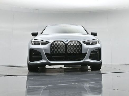 Used 2025 BMW i4 eDrive40 w/ M Sport Package image 47