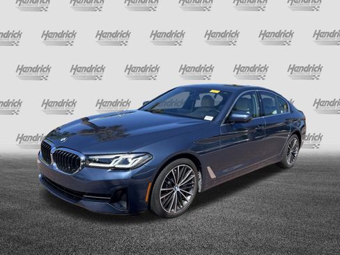 Certified 2023 BMW 530i w/ Premium Package RWD image 5