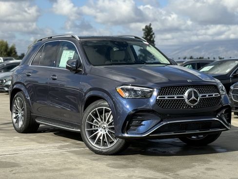 New 2026 Mercedes-Benz GLE 450 GLE 450 image 2