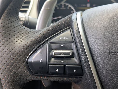 Used 2023 Nissan Maxima SR w/ Sport Mat Group FWD image 15