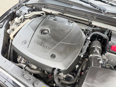 Used 2020 Volvo S60 T5 Momentum w/ Protection Package image 76