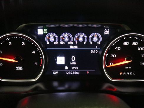 Used 2020 Chevrolet Silverado 2500 High Country w/ Technology Package AWD/4WD image 46