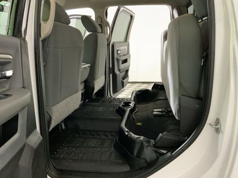 Used 2018 RAM 2500 SLT AWD/4WD image 24