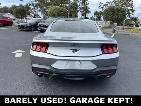 Used 2024 Ford Mustang Premium image 5
