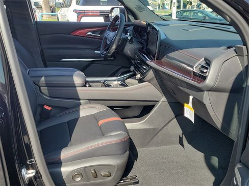 New 2026 Chevrolet Traverse RS image 16