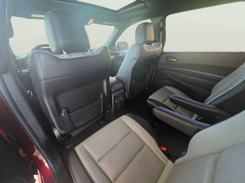 Used 2023 Dodge Durango GT image 39