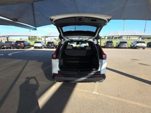 Used 2025 Honda CR-V Sport Touring image 29