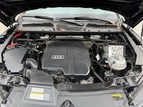 Used 2021 Audi Q5 2.0T Premium image 18