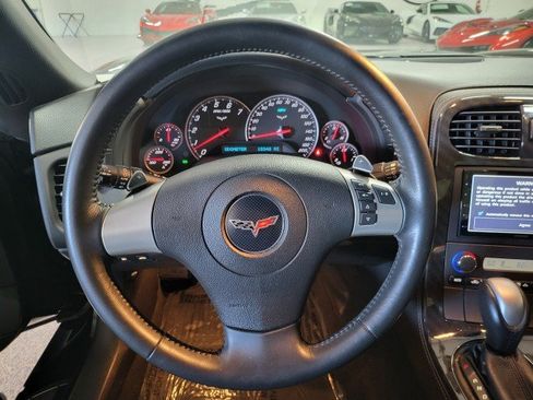 Used 2011 Chevrolet Corvette Coupe w/ 1LT RWD image 18