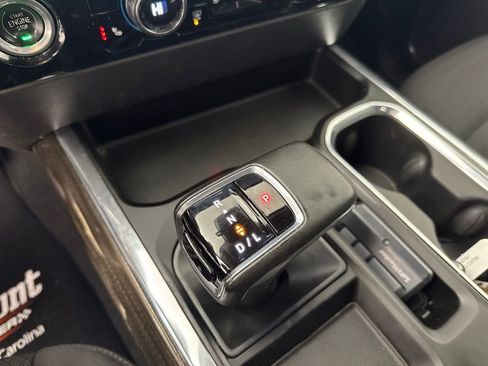 Used 2023 Chevrolet Silverado 1500 LT Trail Boss w/ Protection Package image 18