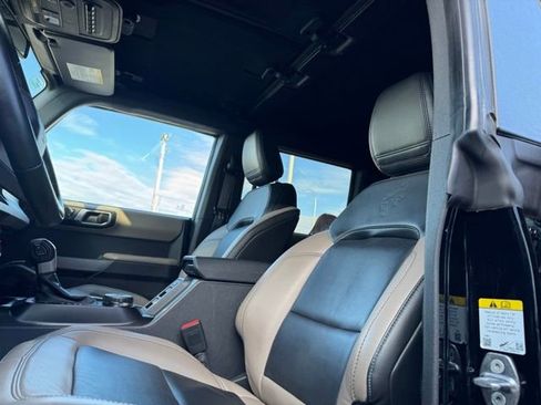 Certified 2023 Ford Bronco Wildtrak AWD/4WD image 9