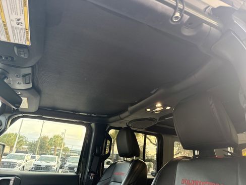 Used 2021 Jeep Wrangler Unlimited Rubicon image 18