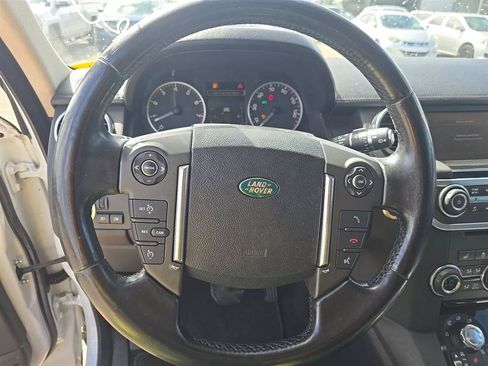 Used 2012 Land Rover LR4 HSE LUX AWD/4WD image 16