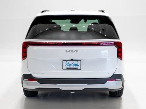 Certified 2026 Kia Carnival EX FWD image 31