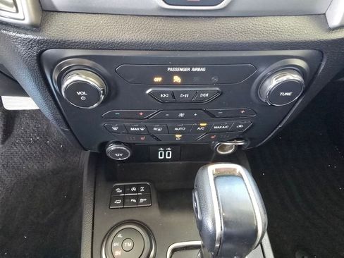 Used 2019 Ford Ranger XLT w/ Equipment Group 302A Luxury image 16
