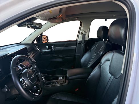 Used 2022 Kia Sorento S w/ Panoramic Sunroof Package FWD image 10
