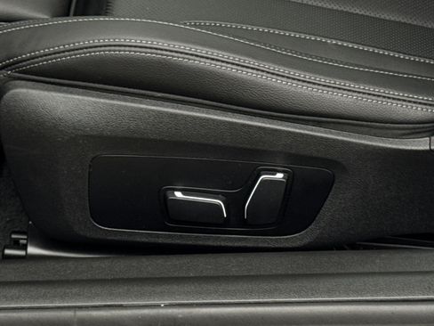 Used 2024 BMW 230i xDrive 230i xDrive w/ Premium Package image 11