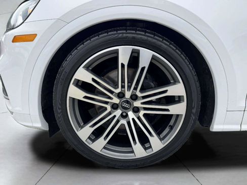 Used 2018 Audi SQ5 Prestige w/ Prestige Package AWD/4WD image 58