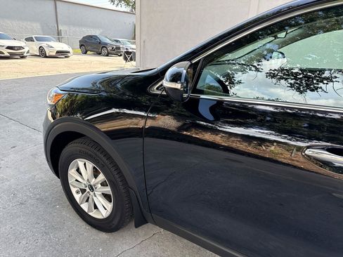 Used 2019 Kia Sorento L FWD image 51