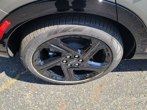 New 2025 Chevrolet Equinox EV RS w/ Convenience Package II image 13