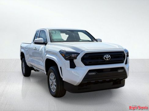 New 2026 Toyota Tacoma SR5 RWD image 9