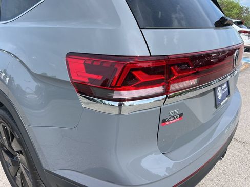 Used 2026 Volkswagen Atlas SE w/ Panoramic Sunroof Package FWD image 13