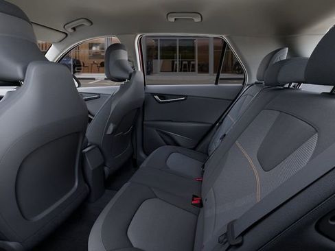 New 2025 Kia Niro LX image 18