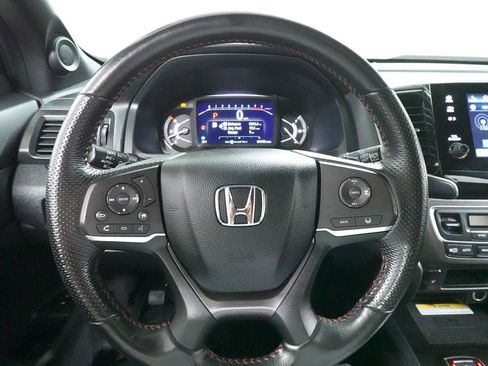 Used 2023 Honda Passport TrailSport image 10