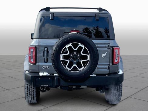 Used 2022 Ford Bronco Outer Banks image 4