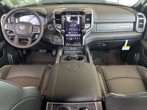 New 2026 RAM 2500 Laramie w/ Night Edition AWD/4WD image 10
