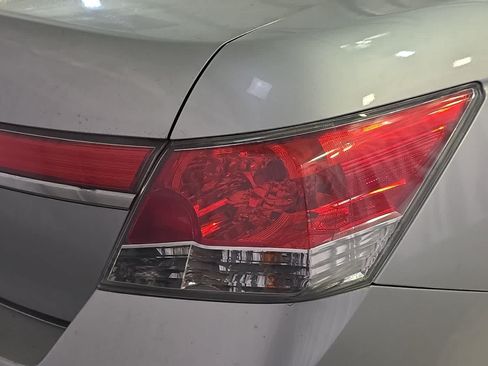Used 2012 Honda Accord LX image 13