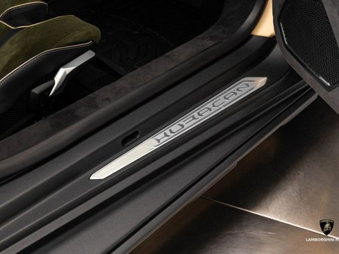 Used 2024 Lamborghini Huracan Sterrato image 52