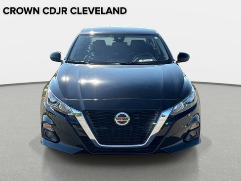 Used 2022 Nissan Altima 2.5 S FWD image 10