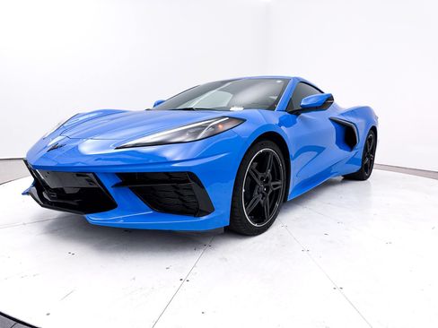 Used 2021 Chevrolet Corvette Stingray Preferred Cpe w/ Engine Appearance Package RWD image 14