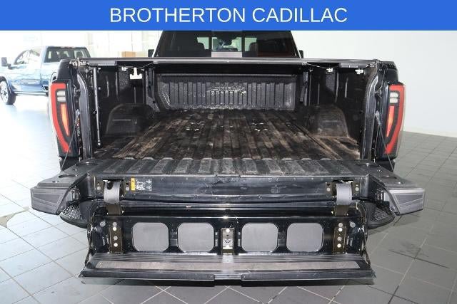 Used 2024 GMC Sierra 3500 AT4 w/ AT4 Premium Plus Package AWD/4WD image 8