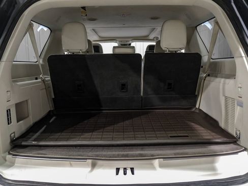 Used 2021 Lincoln Navigator L Black Label w/ Cargo Convenience Package image 62