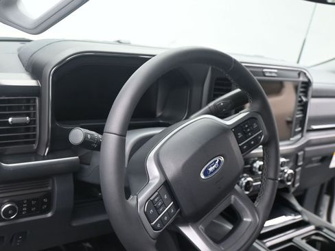 New 2026 Ford F250 Lariat w/ Chrome Package image 12