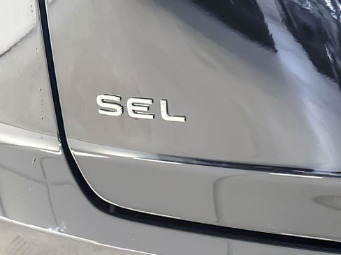 New 2026 Volkswagen Atlas Cross Sport SEL Premium R-Line image 26