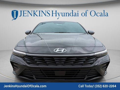 New 2026 Hyundai Elantra SEL Sport Premium FWD image 13