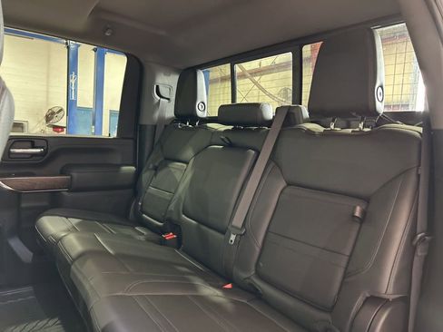 Used 2023 GMC Sierra 2500 Denali w/ Denali Ultimate Package AWD/4WD image 41