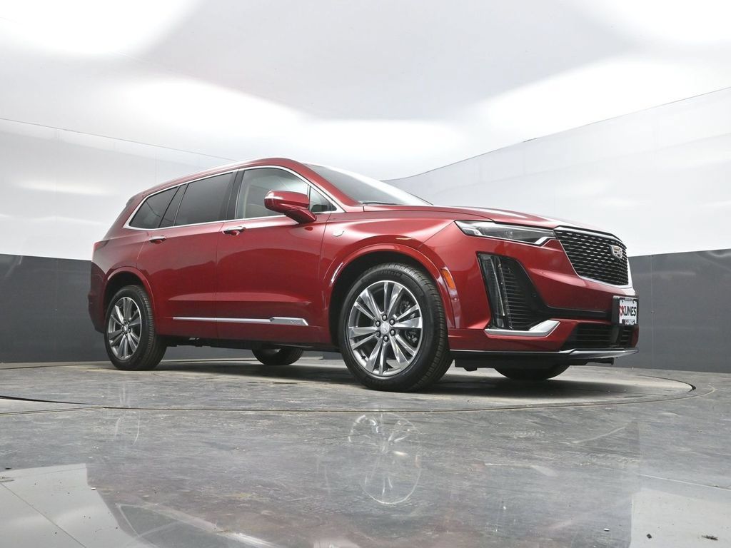 Used 2021 Cadillac XT6 Premium Luxury w/ Platinum Package AWD/4WD image 35