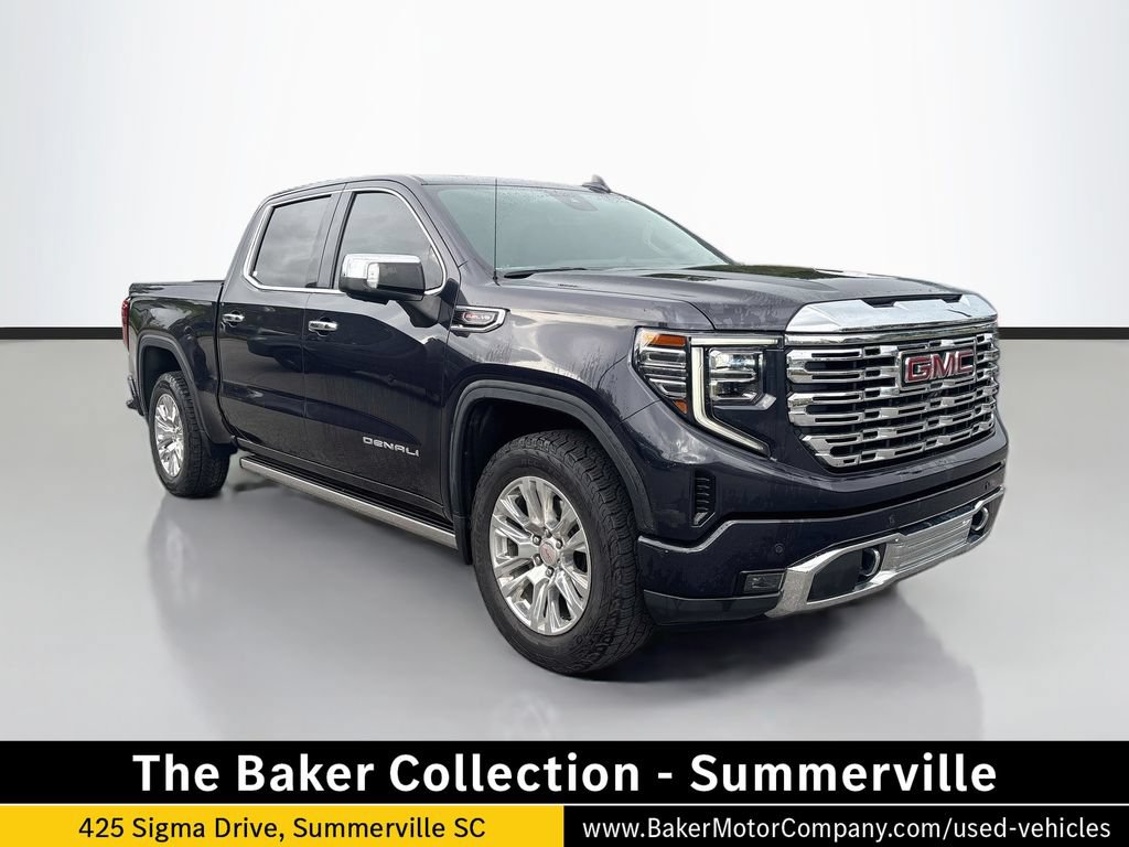 Used 2023 GMC Sierra 1500 Denali w/ Technology Package AWD/4WD image 1