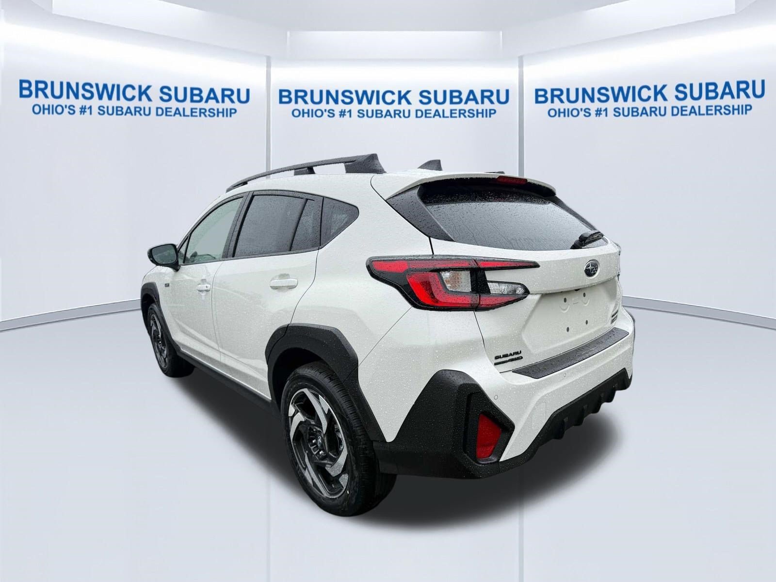 New 2026 Subaru Crosstrek 2.5i Limited AWD/4WD image 3